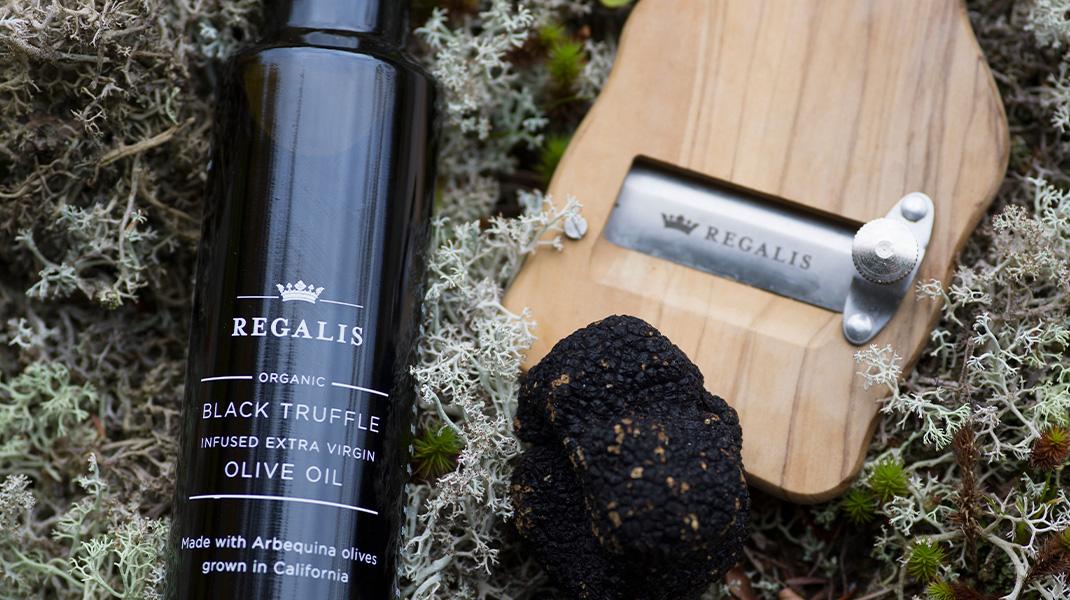 Regalis Organic Black Truffle Olive Oil